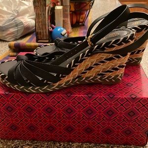 NEVER WORN!! Tory Burch Multi-Color Wedge Espadrille Herringbone - Size 8